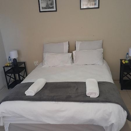 Softlife Guest House Ulundi Bagian luar foto